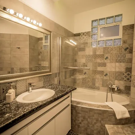 Appartement Estia On White Tower Midas Project *