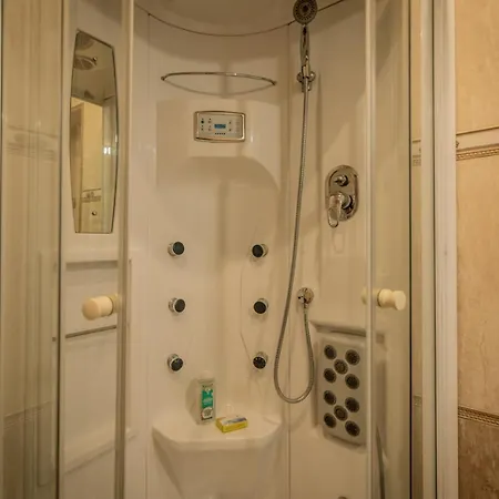 Estia On White Tower Midas Project