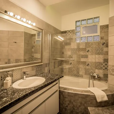 דירה Estia On White Tower Midas Project סלוניקי