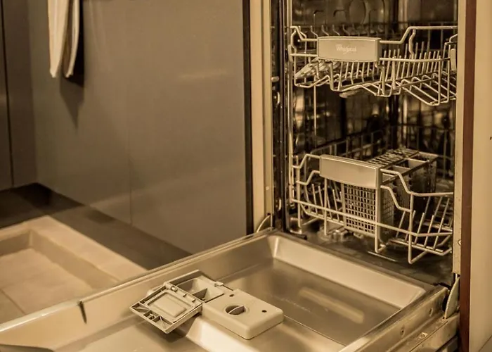 Estia On White Tower Midas Project *