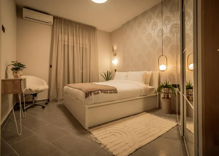 Estia On White Tower Midas Project *